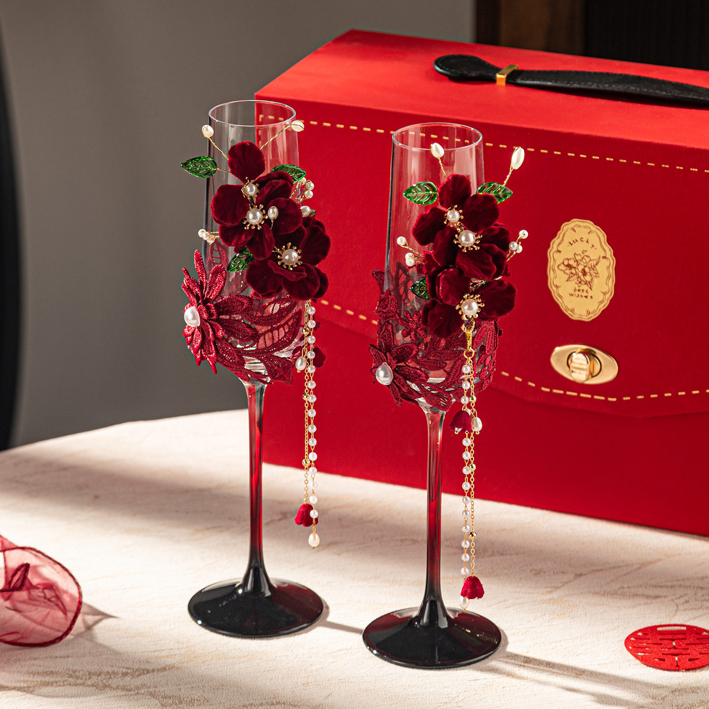 Brindis de boda regalo de novia taza de pie alto ins alto valor con diamantes taza de champán taza de vino caja de regalo