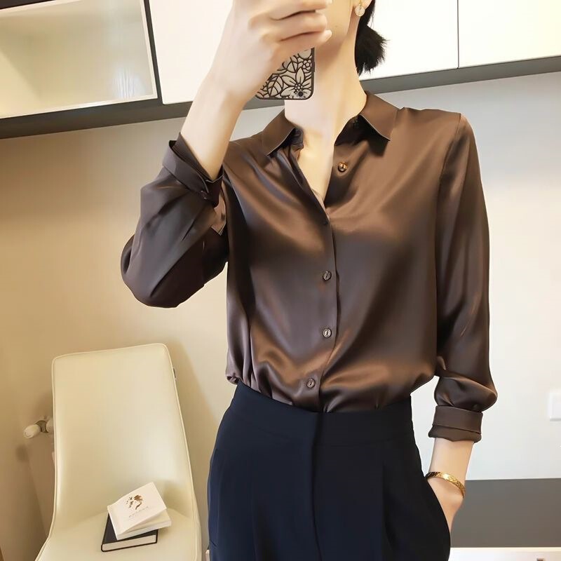European-Style Coffee-Colored Acetate Imitation Silk Shirt for Women, Suitable for Work and Professional Wear, Satin High-End Loose Fit with Good Drape and Wrinkle-Resistant European-Style Coffee-Colored Acetate Imitation Silk Shirt for Women, Suitable for Work and Professional Wear, Satin High-End Loose Fit with Good Drape and Wrinkle-Resistant
