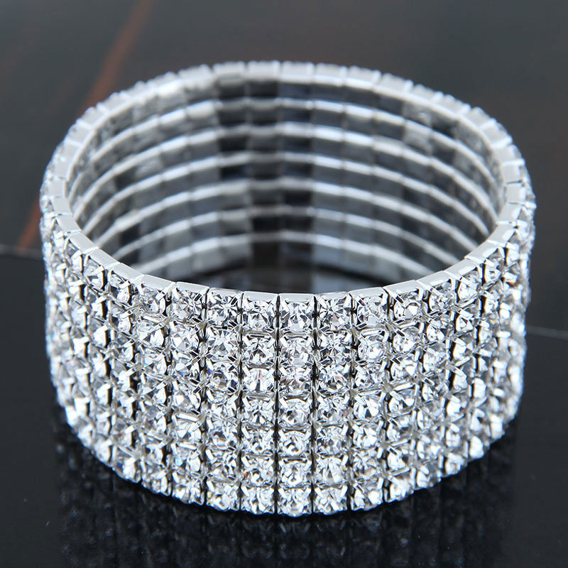 Lujoso Geométrico Metal Embutido Diamantes De Imitación Mujeres Pulsera display picture 7