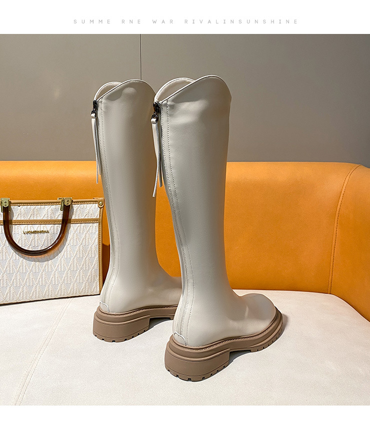 Genuine Leather Women's Ankle Boots With V-cut Design_voghion.com