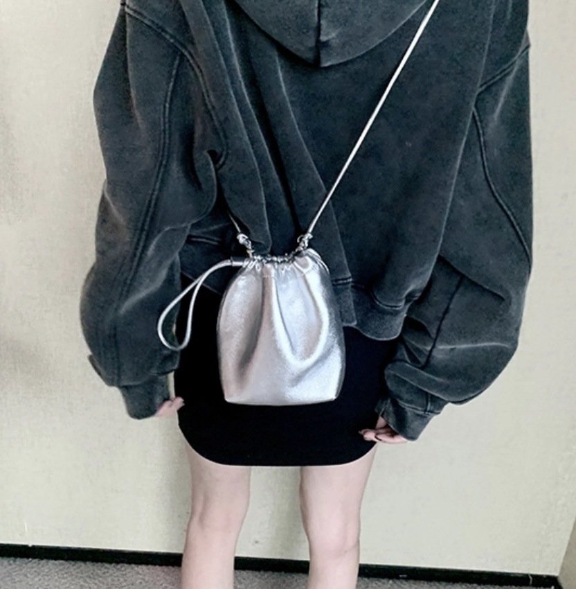 Nuevo bolso bandolera con cordón para teléfono móvil para mujer, minibolso informal versátil a la moda con un solo hombro_voghion.com