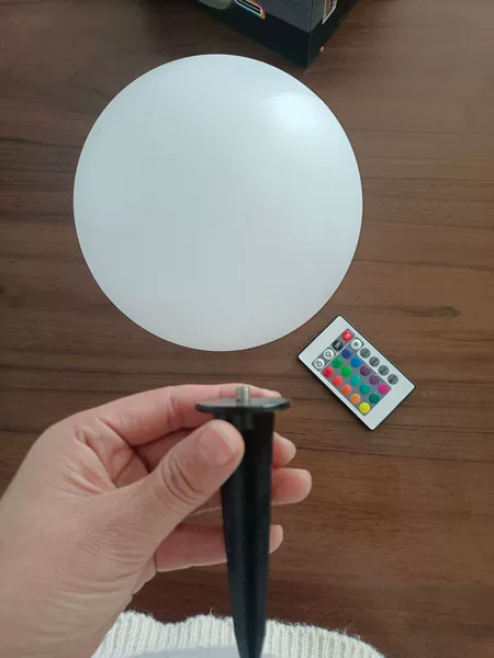 Moon solar-powered, light strip, remote control