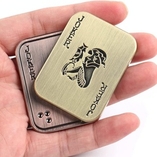 Edc 扑克推牌三层金属磁铁推币手指陀螺指尖音浪解压啪啪牌玩具-阿里巴巴