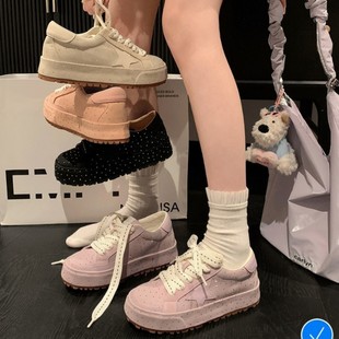 ��Ƥ������ʯ���ǰ�ЬŮ2026�����¿���С��Ь�ٴ��\�����eЬŮ