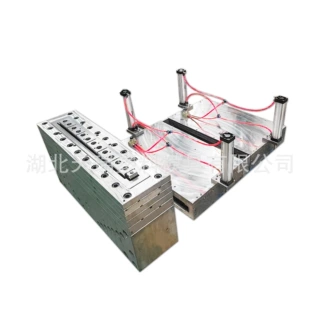 湖北天瑞模具WPC墙板模具木塑隔墙板定制挤塑模具