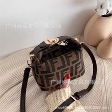 FD原标网红中古vintage饭盒包复古老花枕头包ff腋下斜挎包百搭