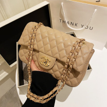 �羳�¿����Ů�����sС���L�μ�б����r�аٴ�朗lͨ��Ҹ�°�