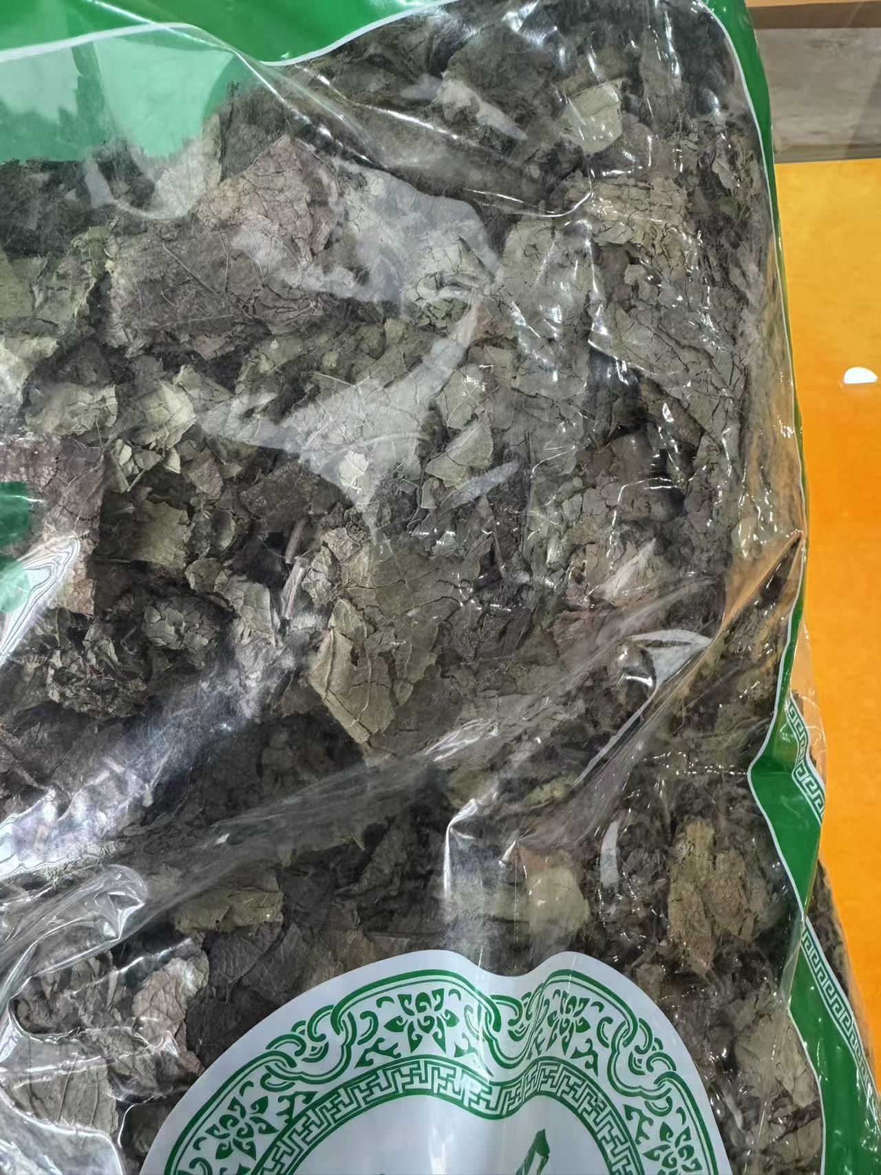 Dried Eucommia Leaf Du Zhong Ye Loose Bulk Naturally Sun Dried Whole Leaves for Tea and Decoction 500g Bag specifications