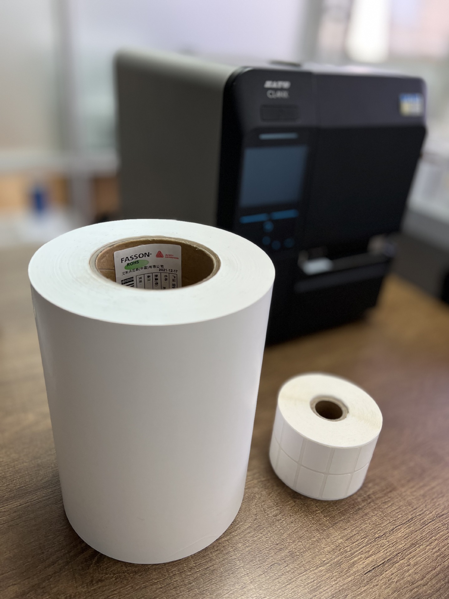 厂家直销合成纸标签苏州纸讯怡纸PP纸厂塑料、塑胶