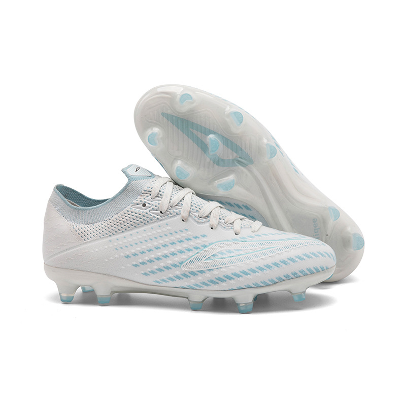 Professional Soccer Shoes For Men Low Top Artificial Turf Boots_voghion.com