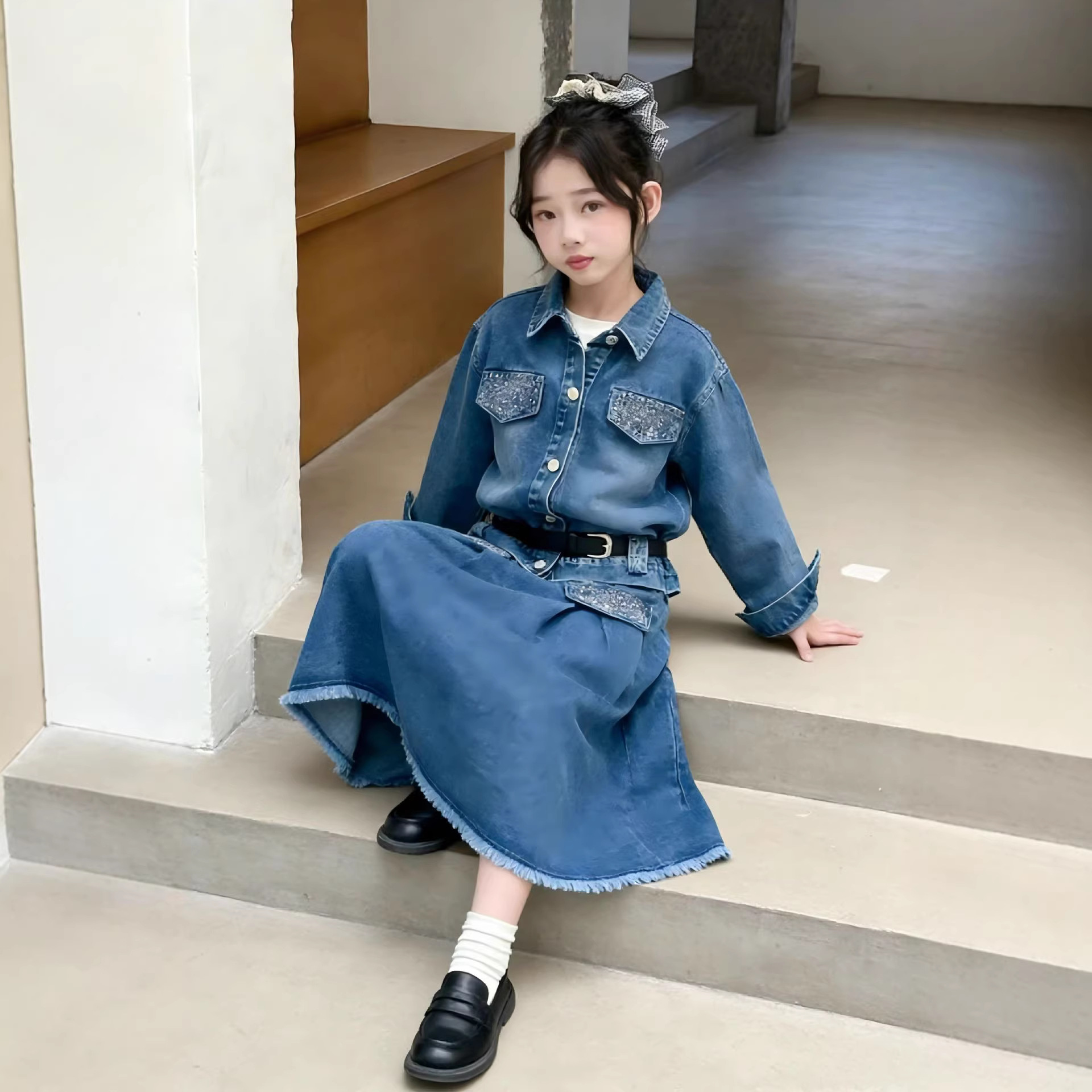 2026新款儿童女孩外贸复古洗水春秋季长袖牛仔步裙重工套装两件套