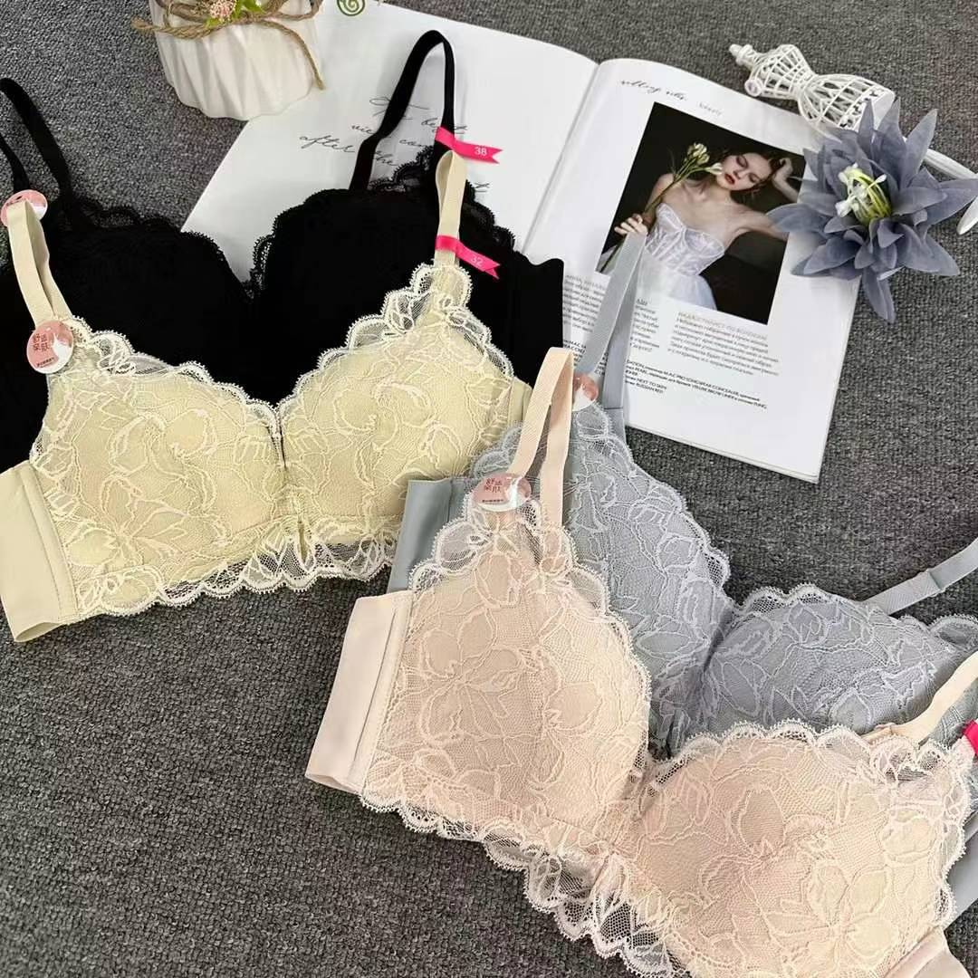 Nuevo sujetador de alta calidad de moda de encaje jacquard transpirable y cómodo ajustable anti-caída reunido tres filas de ropa interior de botón