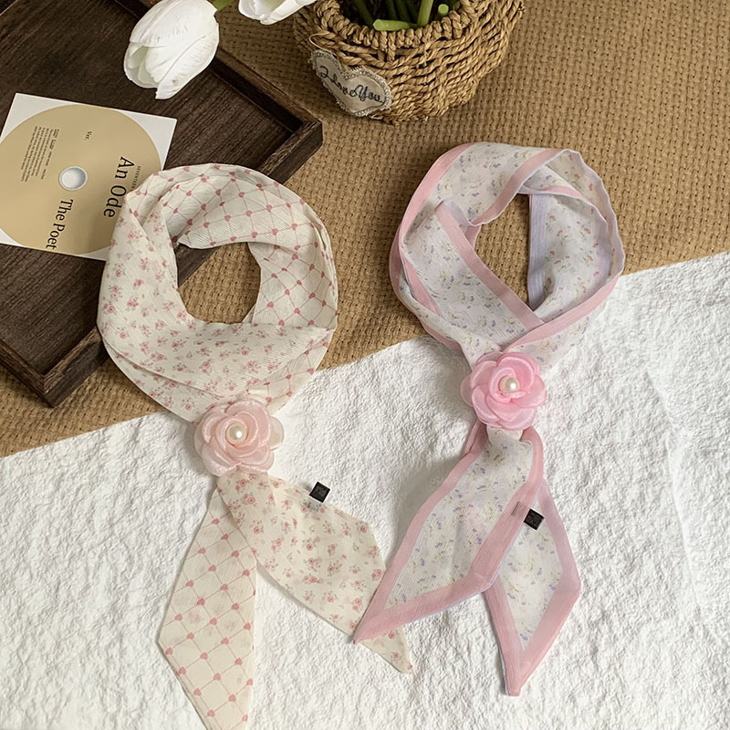 Bufanda de seda, bufanda pequeña de moda de alta gama, flor de todo fósforo, clip tridimensional, decoración de flores, serpentín, diadema