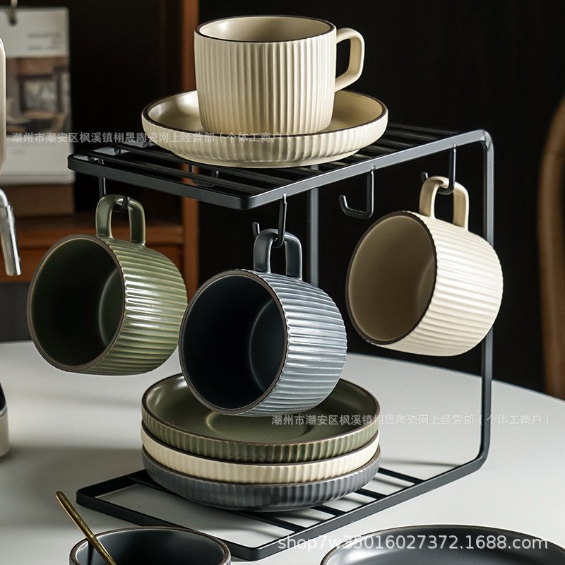 Juego de tazas y platillos de café retro Taza de té de flores para el hogar Taza de café instantáneo para el hotel Taza de cerámica Taza con leche