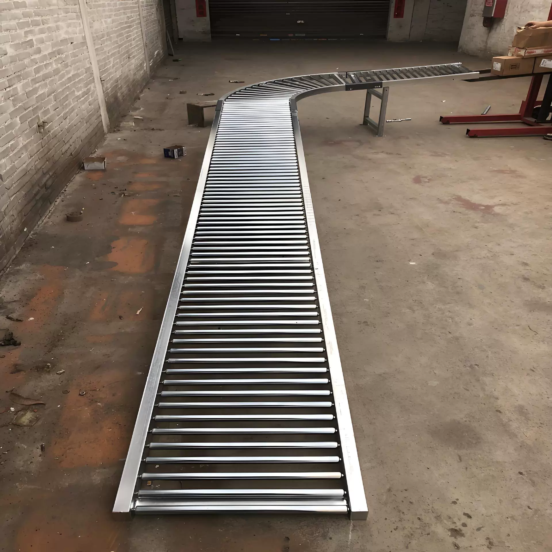 Хранение разгрузка артефакт разгрузки слайд обработки unpowered ролик разгрузка воды Слайд пиво напиток слайд