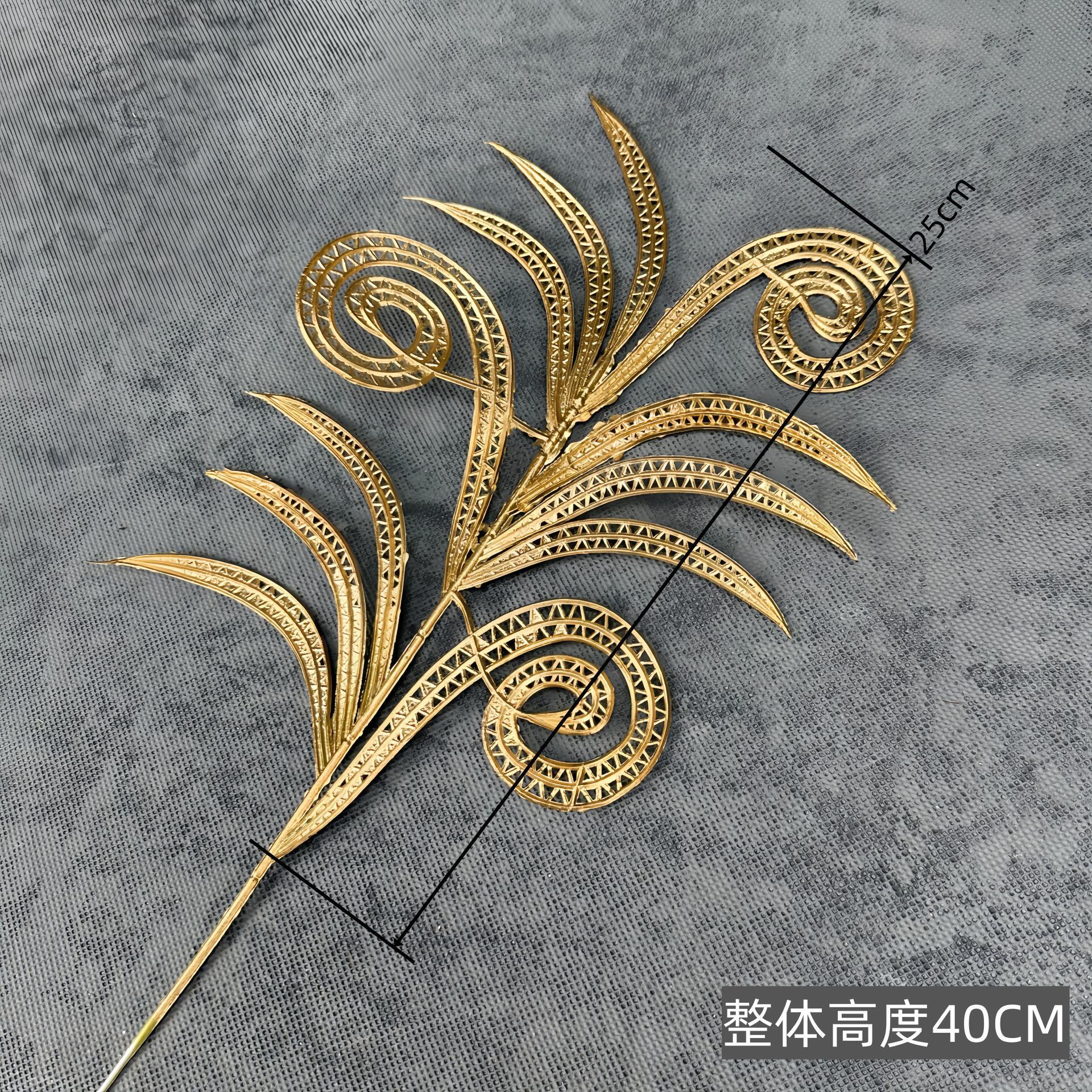 Flor artificial de oro solo tenedor fruta roja eucalipto ginkgo hoja gran amor Hortensia de madera Año Nuevo bendición cubo arreglo floral adornos