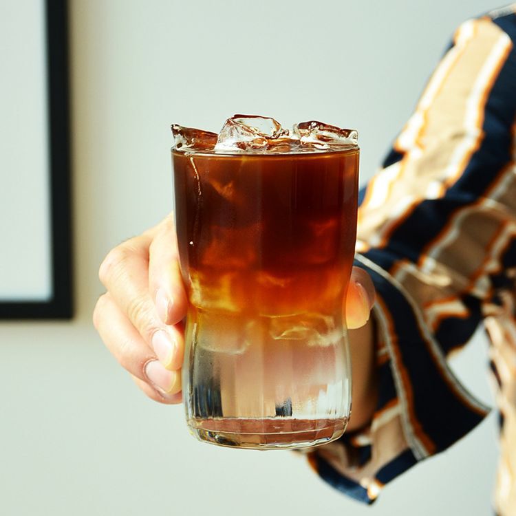 Creative striped glass high-looking commercial coffee cup high Cup Milk Cup Transparent stackable high temperature resistant water cup round Creative striped glass high-looking commercial coffee cup high Cup Milk Cup Transparent stackable high temperature resistant water cup round