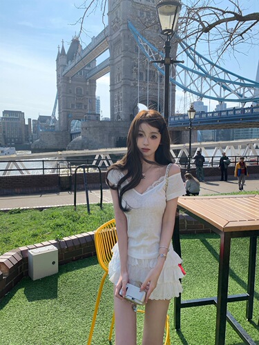 Snowflake cotton [Half-baked sweet heart] lace one-shoulder strap sexy off-shoulder V-neck short-sleeve t-shirt for women