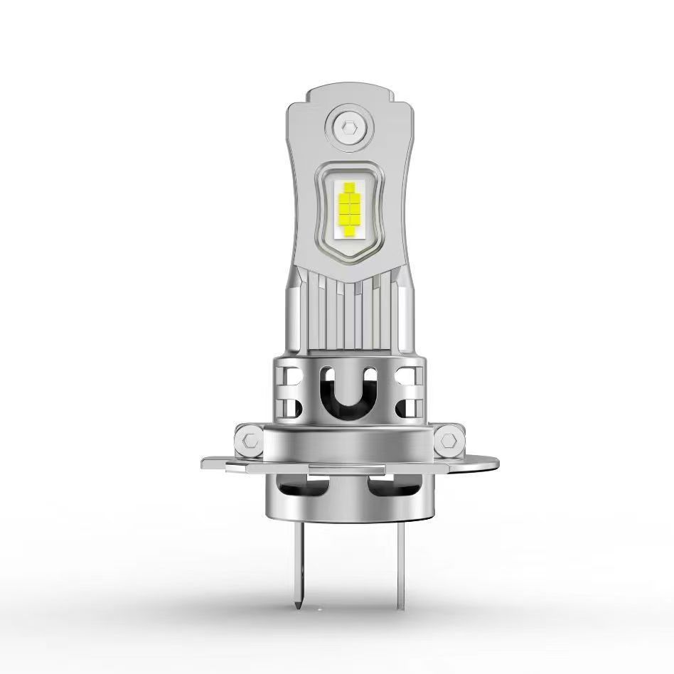 Lámpara de automóvil LED enchufable directa delantero superbrillante H7 ventilador integrado de lejos y cerca de un todo H4 faro internacional exclusivo
