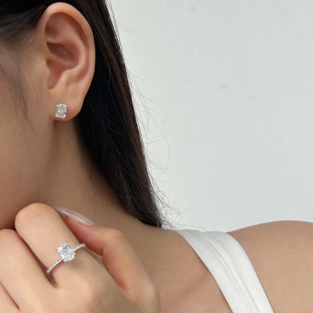 6g Weight Jewelry Set Classification Jewelry Set Quantity Holiday, Banquet Occasion 925 Sterling Silver Material Geometric Pattern Women's Gender Plating Design Elegant, Streetwear Style Elegant Streetwear Geometric Sterling Silver Plating Women's Jewelry Set 3