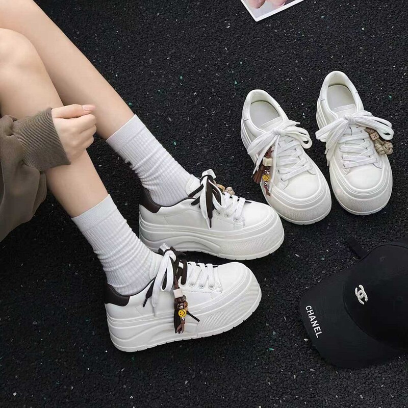 厚底百搭小白鞋女2025新款早秋款女款爆款软底防滑轻便不累脚板鞋|undefined