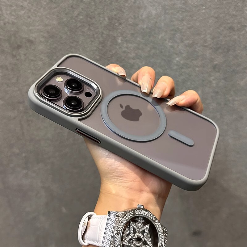 Golden Shield Magnetic Iphone17 Mobile Phone Case Hardware Eagle Eye Suitable for Apple 16 Wireless Charging 15 Protective Cover Cross-Border