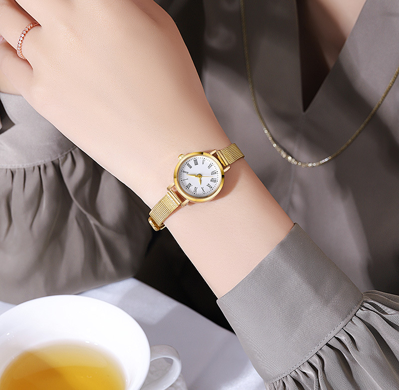 Orologio da donna al quarzo con cinturino in scala romana, semplice e casual, da donna_voghion.com