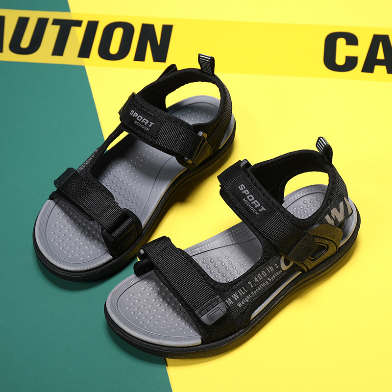 boy's sandals
