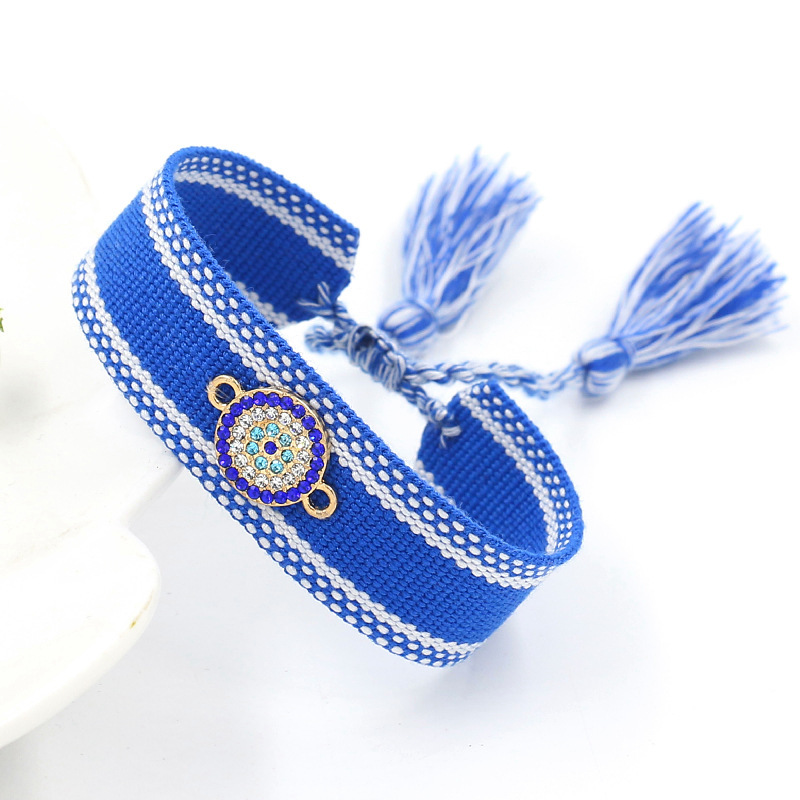 Lucky Evil Eye Red String Bracelet,Handmade Protection Jewelry.Ward Off Evil & Negative Energy,bless You With Safety & Good Luck.Adjustable,minimalist_voghion.com