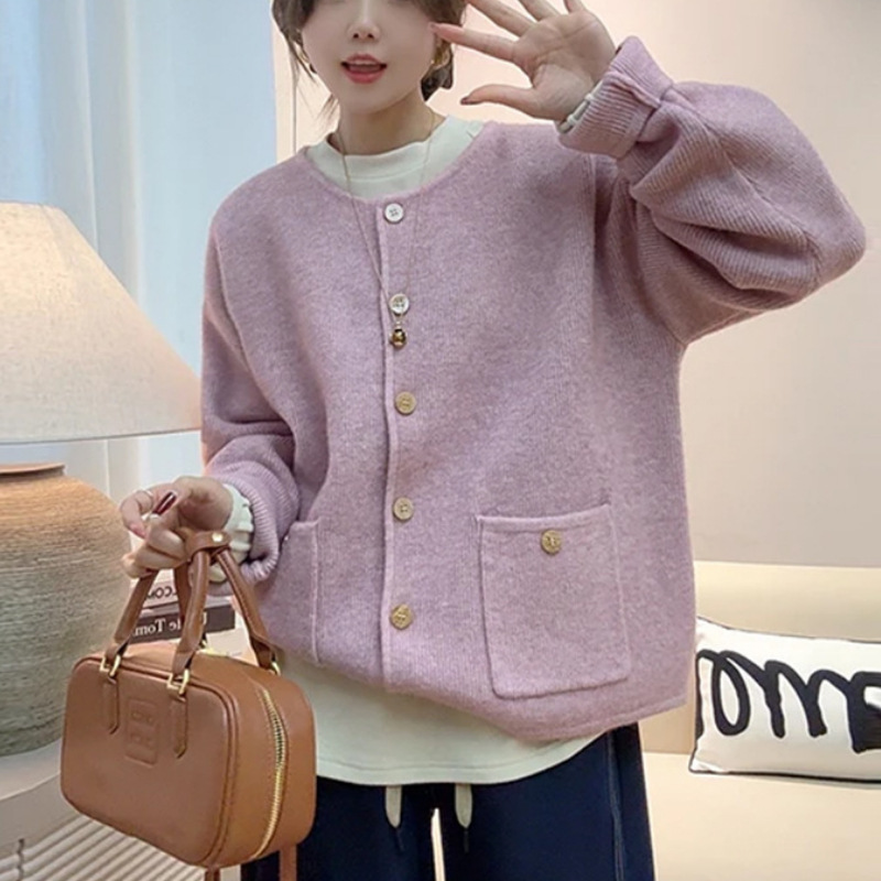 Korean-Style Round-Neck Knitted Cardigan for Women, 2025 Autumn and Winter New Style, Loose Fit, Slimming, Versatile, Single-Breasted Sweater Coat Korean-Style Round-Neck Knitted Cardigan for Women, 2025 Autumn and Winter New Style, Loose Fit, Slimming, Versatile, Single-Breasted Sweater Coat