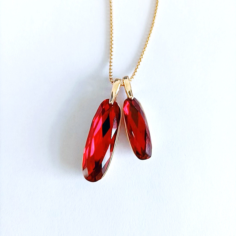 ¿ʱиˮŮ̿΢ʯɫˮװ