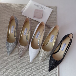 ���״����¿���^��Ƭ�\�ڸ߸�Ь�r���Ըаٴ������ЬHigh heels