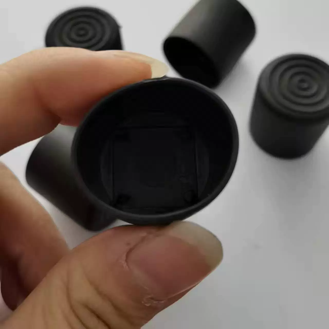 Плащ PVC, защитные нескользящие черные носки, 25 мм