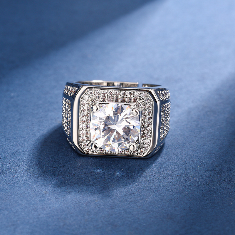 Luxe haut de gamme de 5 carats avec une bouche ouverte, imitant le diamant du Mozambique, des cœurs et huit flèches, une entreprise dominatrice,_voghion.com