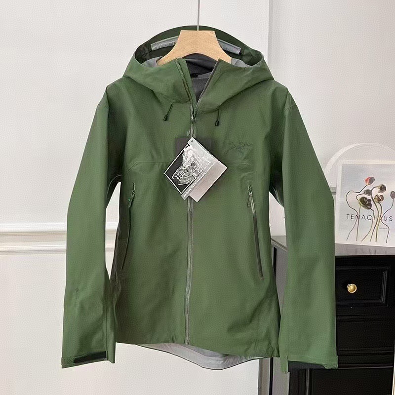 Selección de la familia de pájaros Beta SL serie de cáscara dura para hombres y mujeres al aire libre ocio impermeable a prueba de viento de goma de derramamiento completo traje de asalto