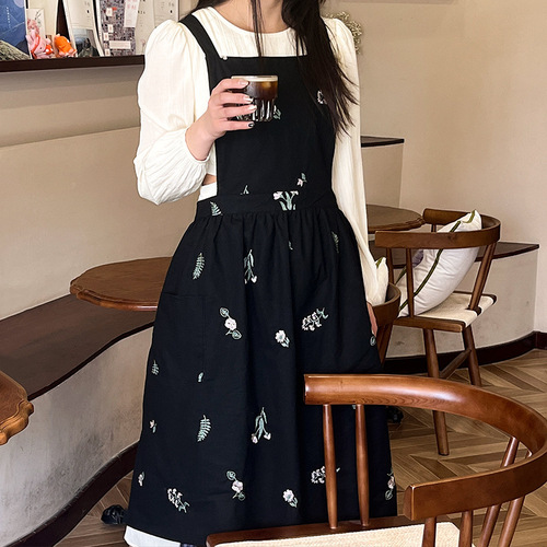 Summer thin embroidered apron, antifouling and water-proof household high-face women's linen workclothes, dirt-resistant factory wholesale