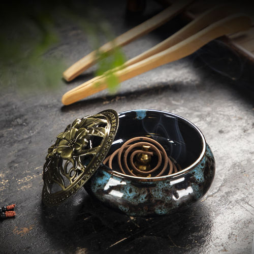 Incense burner household agarwood incense indoor ceramic incense box sandalwood mosquito repellent Zen aromatherapy plate holder pure copper ornaments