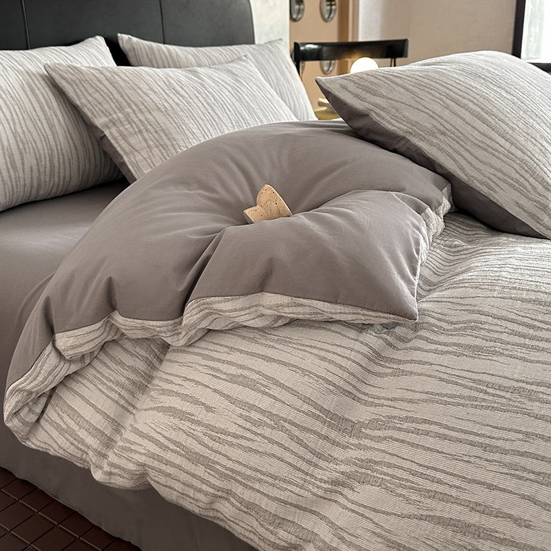 Cama de algodón de hilo de tres capas de lujo ligero de cuatro piezas de algodón puro 2024 nuevo hilo de doble capa simple funda de edredón de sábana