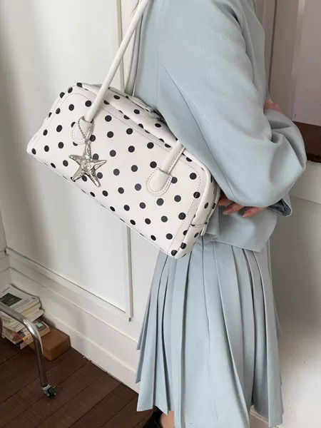 Sweet Girly Polka Dot Underarm Bag Women's Bag 2026 New Trendy Fashion Bowling Bag Large Capacity Bag