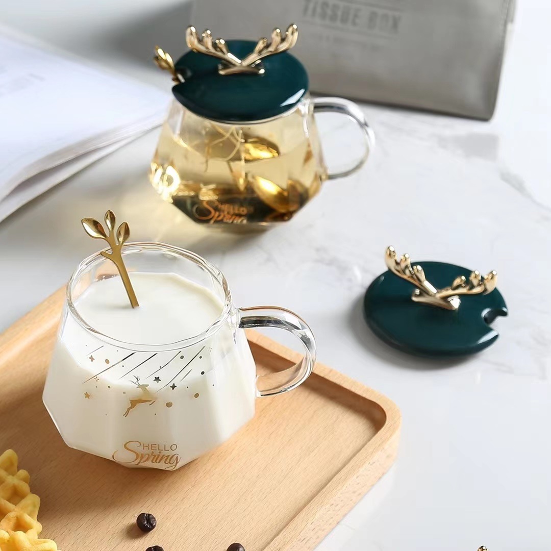 Estilo nórdico chapado en oro de vidrio transparente con tapa cuchara taza de diamante regalo de Navidad taza de beber Oficina