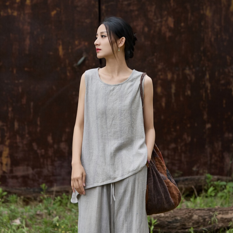 26 Spring/Summer Cotton and Linen Women's New Collection: Linen Tie-Dye Vest, Flowing and Loose Fit, Slimming Artistic Style Women's Sleeveless T-Shirt