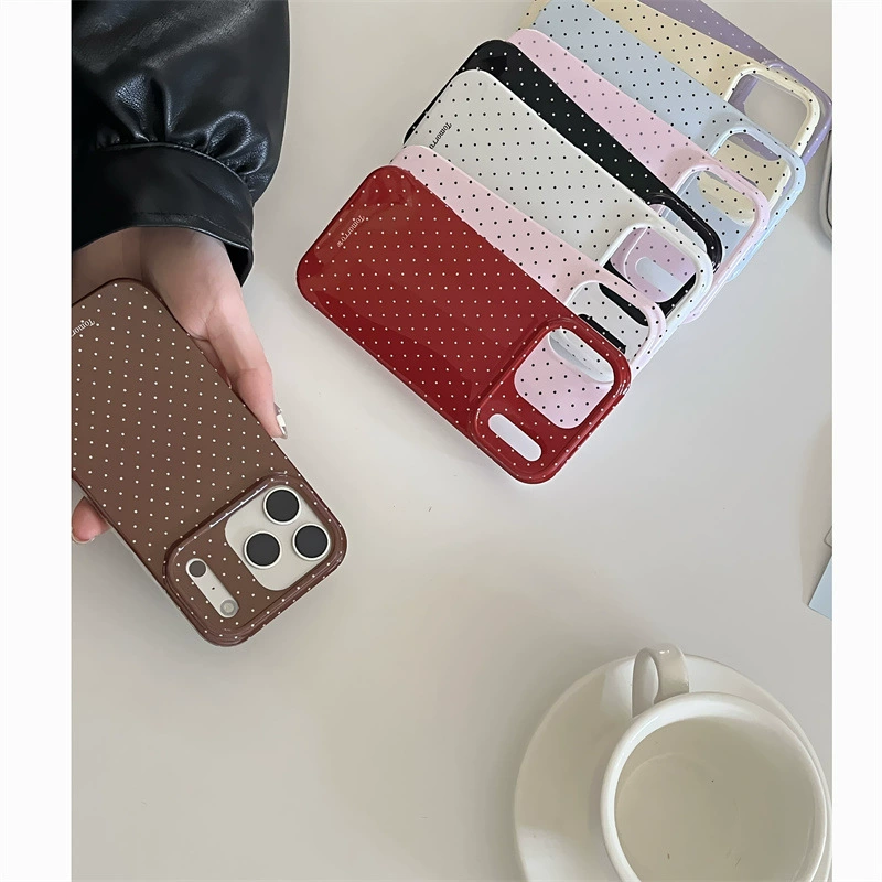 Чехол для телефона (Apple iPhone 13–17 серия) IMD мягкий корпус, дизайн в горошек, тонкий 0.045 кг