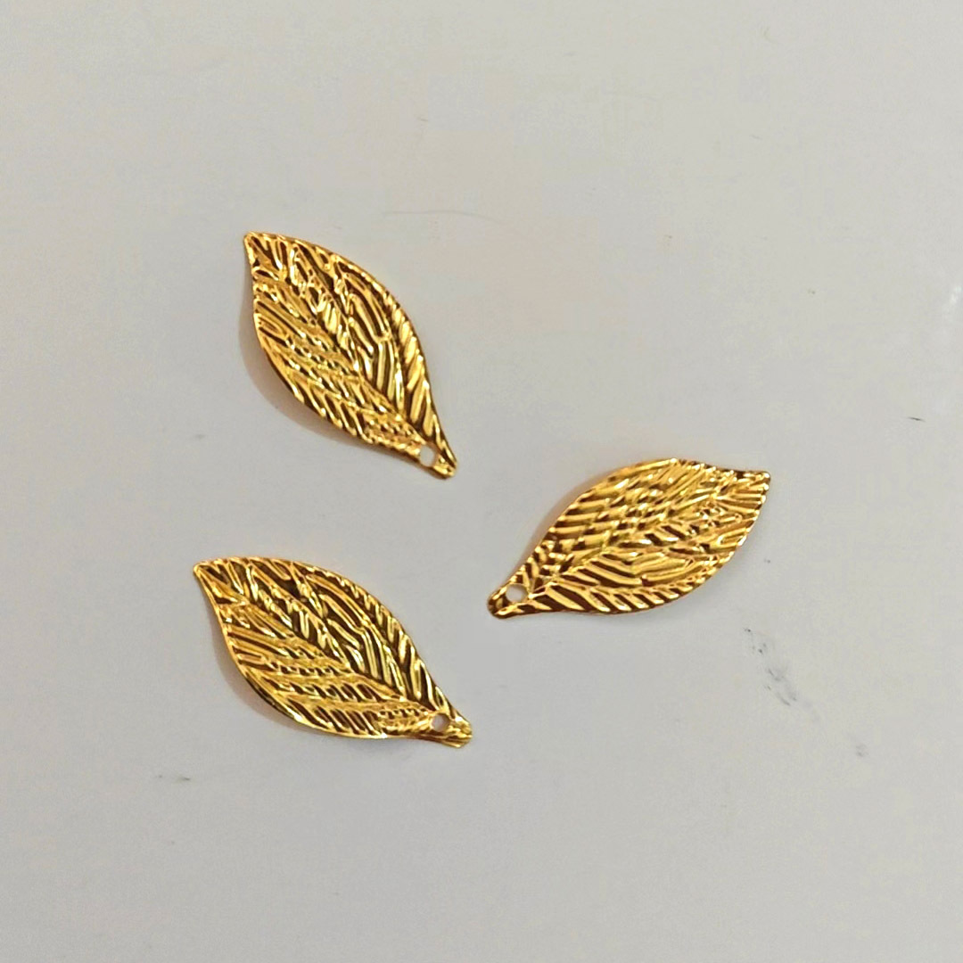 DIY accesorios para el cabello material hojas huecas metal flor pieza nupcial tocado accesorios multi-especificación accesorios antiguos oro y plata