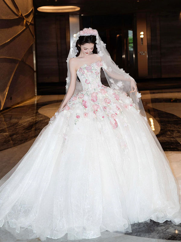 法式主婚纱礼服新娘2025新款在逃公主豪华重工高级感出门纱|undefined