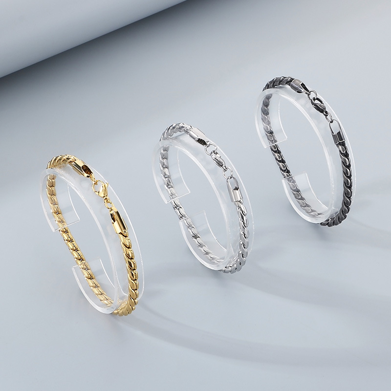 Cross-Border Wholesale Fashion Twist S-Shaped Hand Jewelry Ins Style Simple and High-End 18K Twisted Rope Stainless Steel Men's Bracelet Cross-Border Wholesale Fashion Twist S-Shaped Hand Jewelry Ins Style Simple and High-End 18K Twisted Rope Stainless Steel Men's Bracelet