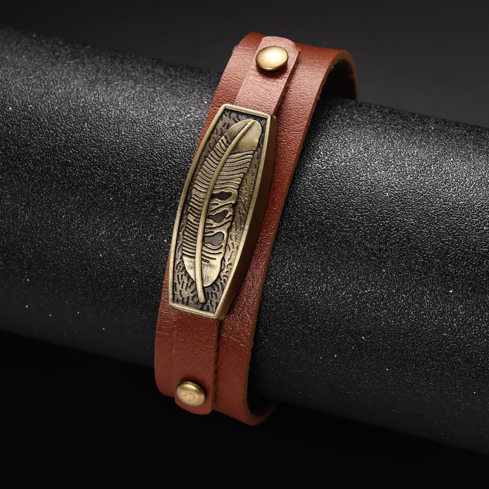 Geometric Retro Streetwear Pu Leather Alloy Bracelets Wholesale display picture 6