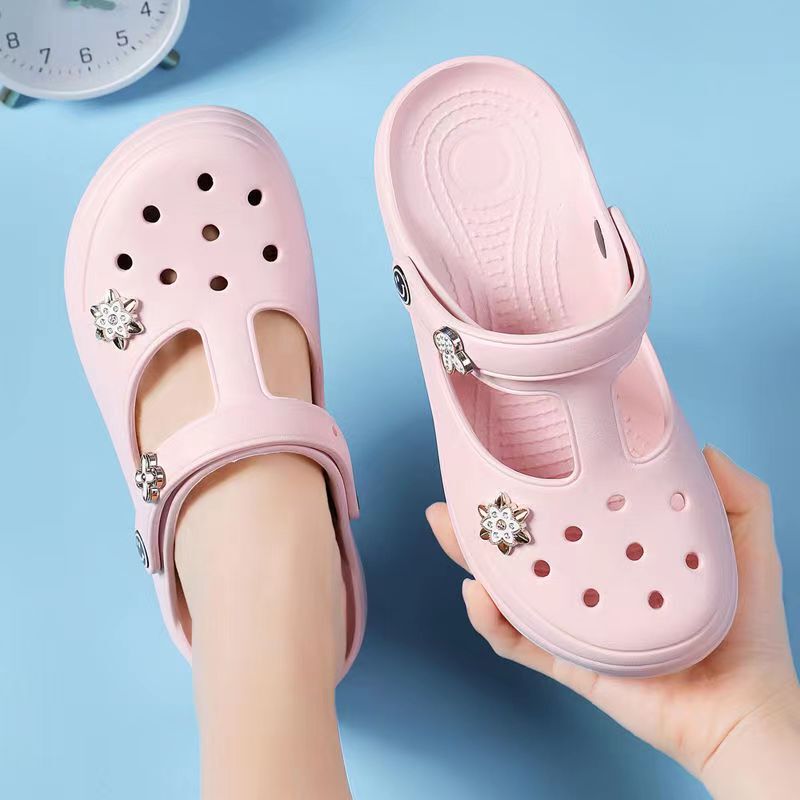 Summer New Cave Shoes Women's All-in-One Ultra Light Non-Slip Garden Shoes Thick Sole Baotou Nurse Beach Slippers for Outer Wear