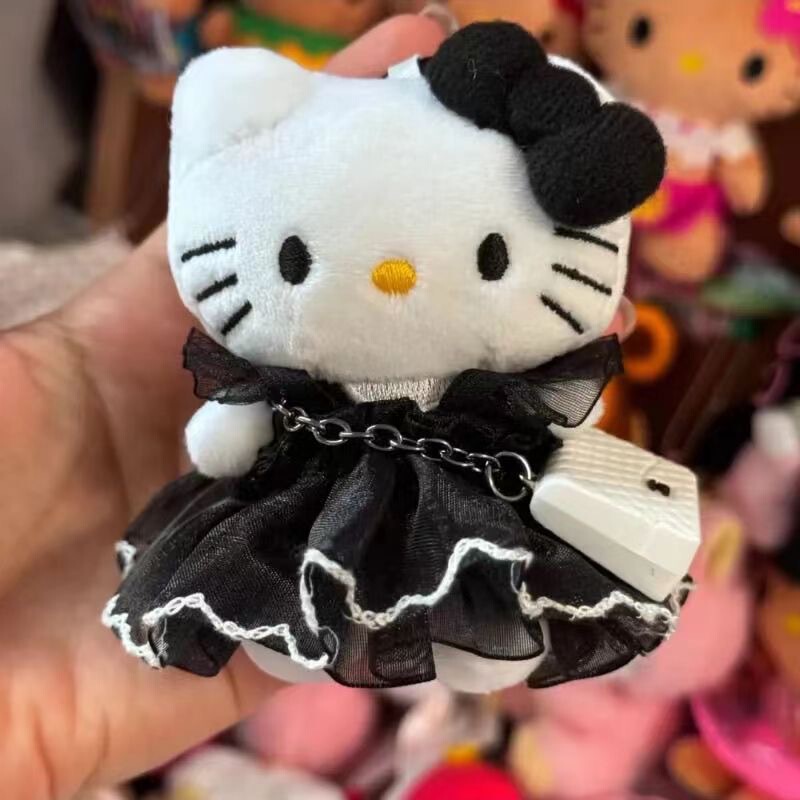 黑色草帽kitty帽宝宝挂件爱心扣公仔玩偶可爱赫本风挂饰钥匙扣|undefined