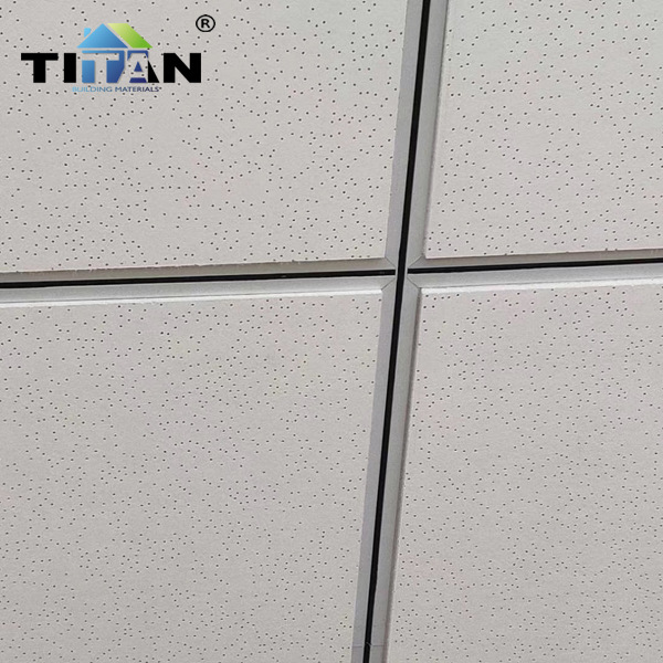 Tablero de lana mineral 600*600 techo techo Tablero absorbente de sonido de lana mineral a prueba de humedad Tablero de aislamiento acústico Tablero absorbente de sonido Gypsophila Tablero decorativo