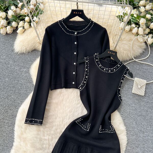 Elegant set pearl